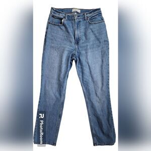 Abercrombie & Fitch 90s Slim Straight Ultra High Rise Curve Love Jeans size 31